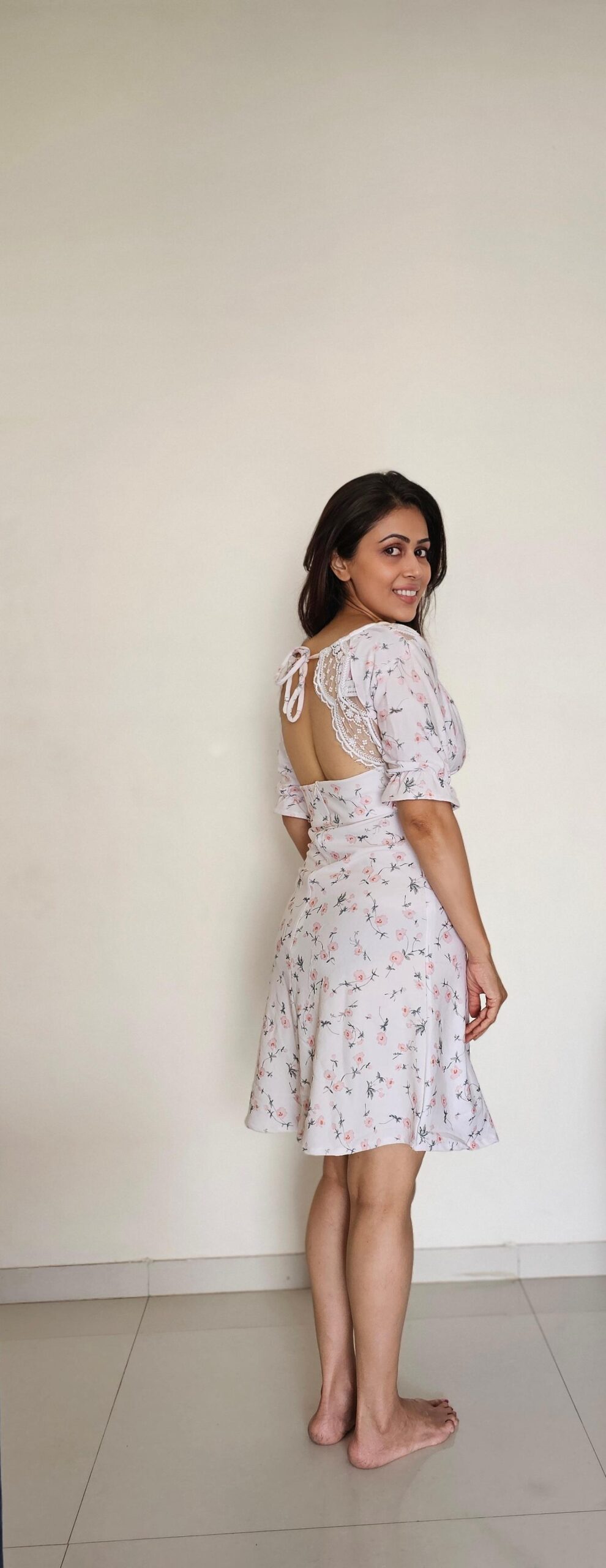 Rock The Spring With Sensous White Floral Above Knee Dress