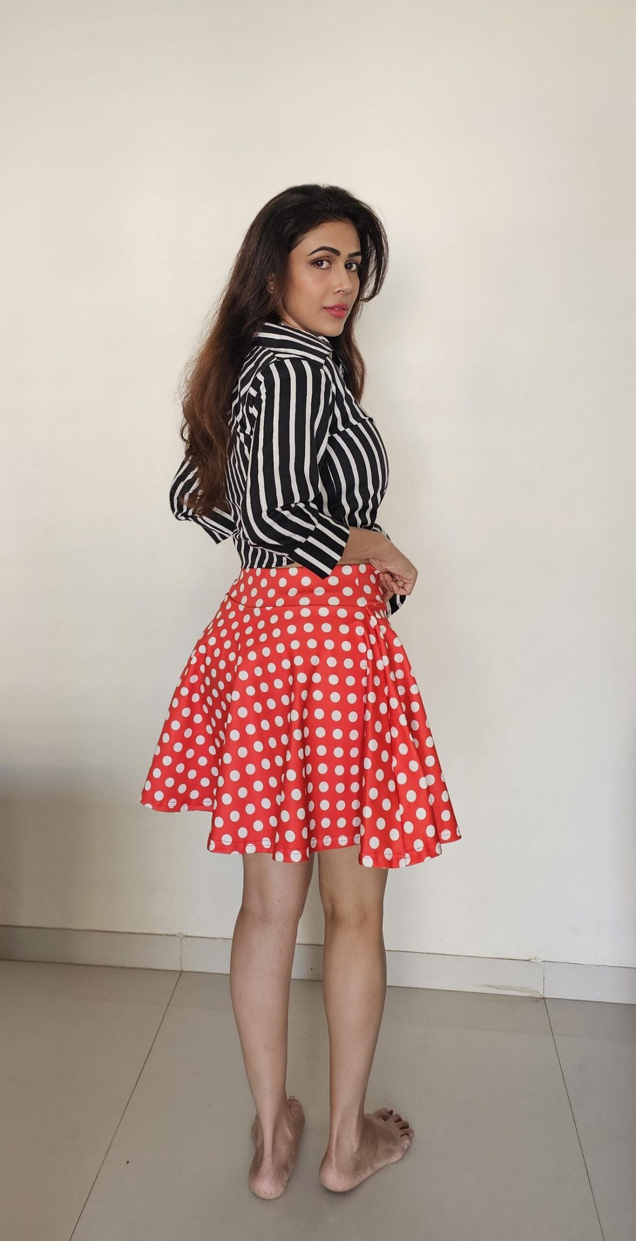 Timeless Knot Shirt Crop Top With Your Favorite Skirt